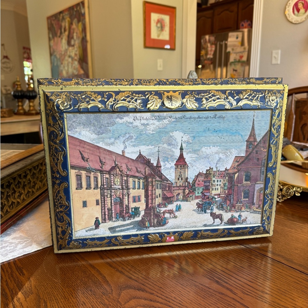 2 Large Vintage Decorative Castle Tins made in Germany - Picture 11 of 15